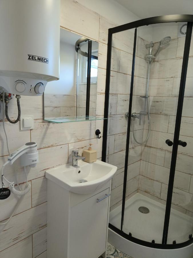 Zagajnik Country Camp Obok Suntago Villa Grabce-Towarzystwo Екстериор снимка